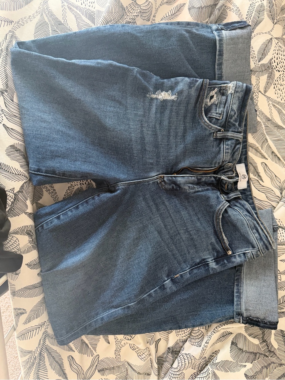 High-Rise Straight Leg Women's Jeans in Blue Wash